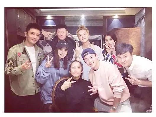 主动公开恋情,优质偶像又被发现抽烟,鹿晗还是顶级流量小生吗