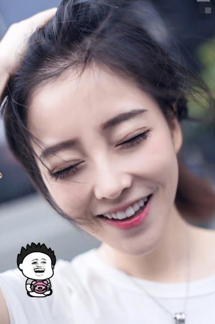 冯提莫座驾曝光,被誉为“奔跑的怪兽”,粉丝钱太好赚了!