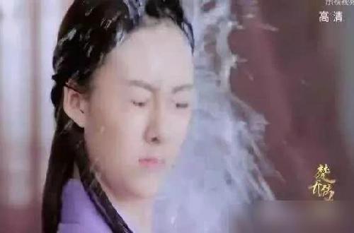 徒手撕鬼子我尼玛,最后还得发一个大招啊