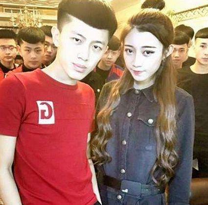 快手“最帅男神”和仙洋成兄弟,原因竟然是快手会降权!