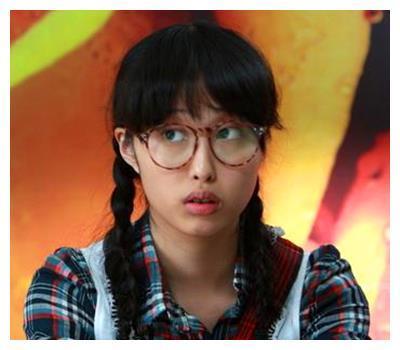 她是“丑女”林无敌,也是最美嫦娥,却因一张照片被张艺谋雪藏!