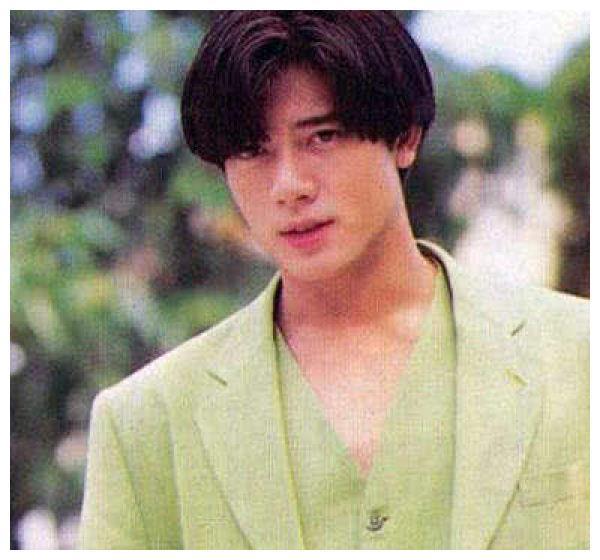 179cm的郑伊健和171cm的郭富城同台,确定没有人谎报身高?