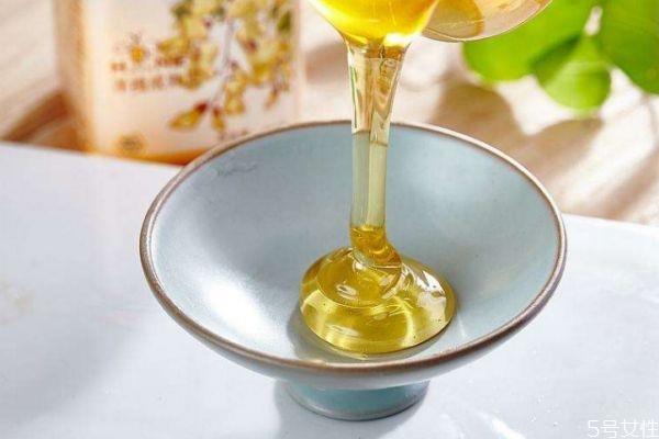 混合性皮肤如何补水 混合性皮肤补水的方法有什么