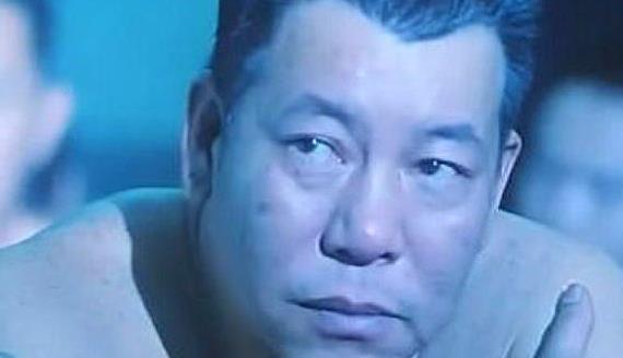 69岁香港演员李兆基被曝结婚,曾中风入院,相恋30年女友不离不弃