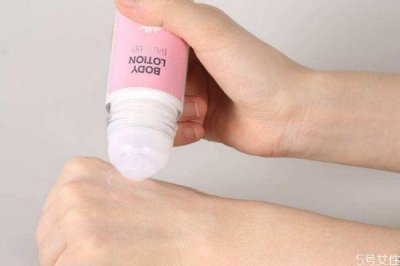 ​止汗露过期后能用吗 止汗露能用在什么地方