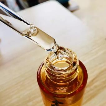 娇兰黄金复原蜜和雅诗兰黛小棕瓶哪个好？