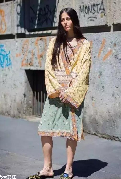 穆勒鞋配什么裤子 穆勒鞋休闲正式穿搭指南