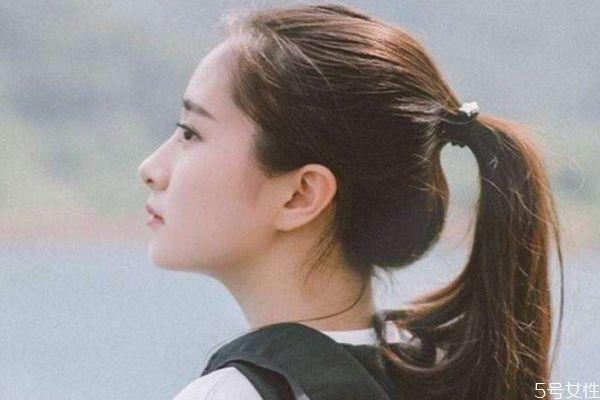 经常扎马尾留什么刘海 扎马尾好看的刘海