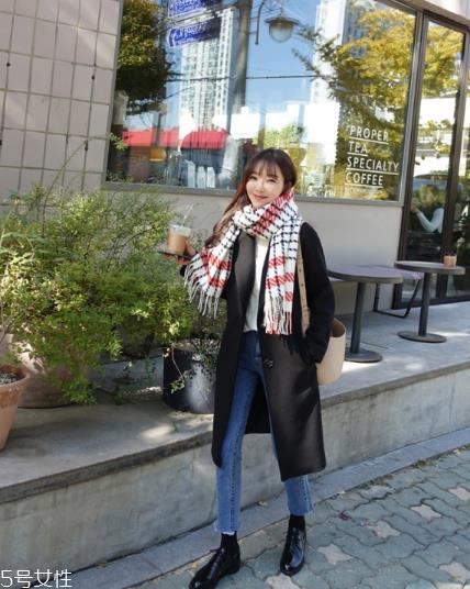 格子围巾怎么搭配？瞬间打破冬日沉闷感