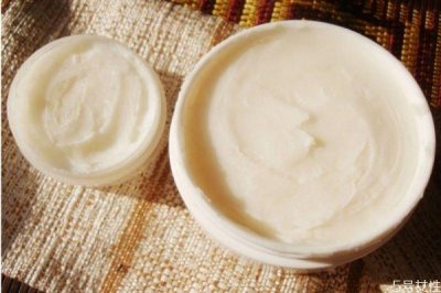 ​乳木果油有什么功效 乳木果油有什么作用