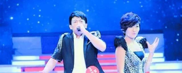 19线演员却坐拥千万豪宅,客厅装饰如酒店大堂,或赵本山孙子