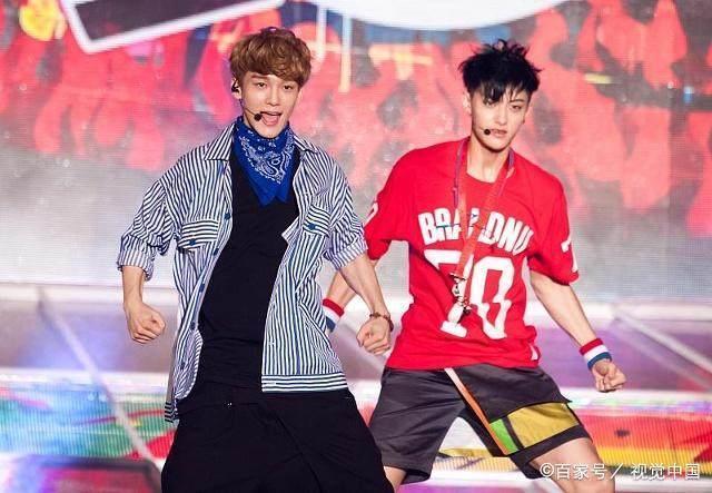 黄子韬深夜微博发文被网友骂,网友:又看到这个渣男头像了