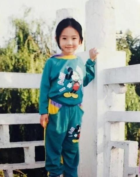 孟美岐王一博以前竟然长这样,完全认不出!