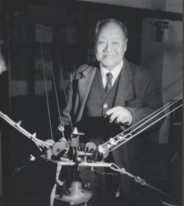 清华大学工程力学系郑小平老师——忆杜庆华先生二三事