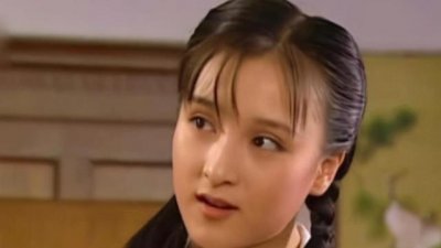 ​剧里被“欺负”剧外幸福,43岁“梦萍”乐珈彤,被老公宠成公主