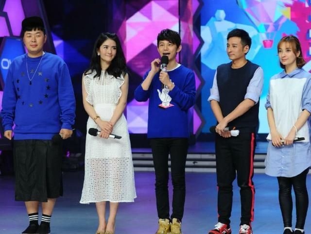 《快本》下一期的嘉宾阵容强大,光头张一山受期待