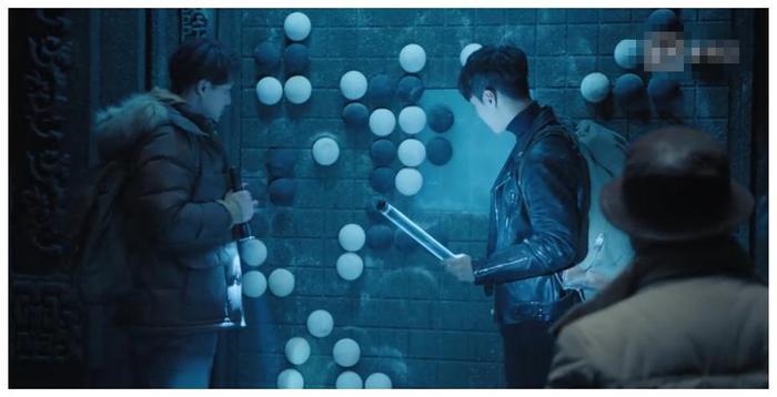 《黄金瞳》中的冯权究竟是什么人?冯生传有什么秘密