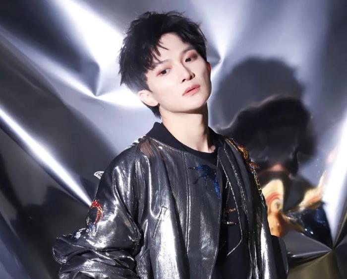 《歌手》第十期歌单放出,周深唱新歌,吉克隽逸第九期被淘汰