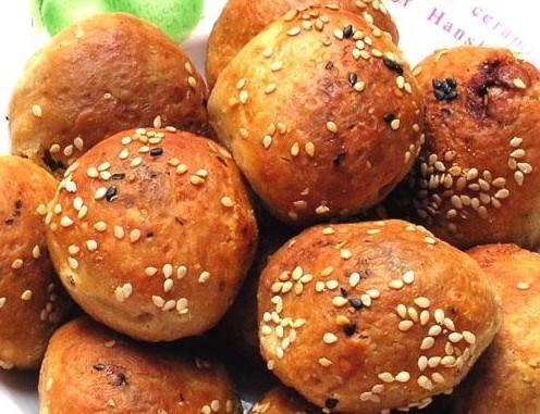 金华酥饼:色泽金黄,美味可口,咸香酥脆!