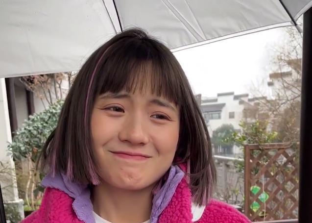 小鱼海棠是谁发生什么事了 小英和小鱼海棠是双胞胎吗?