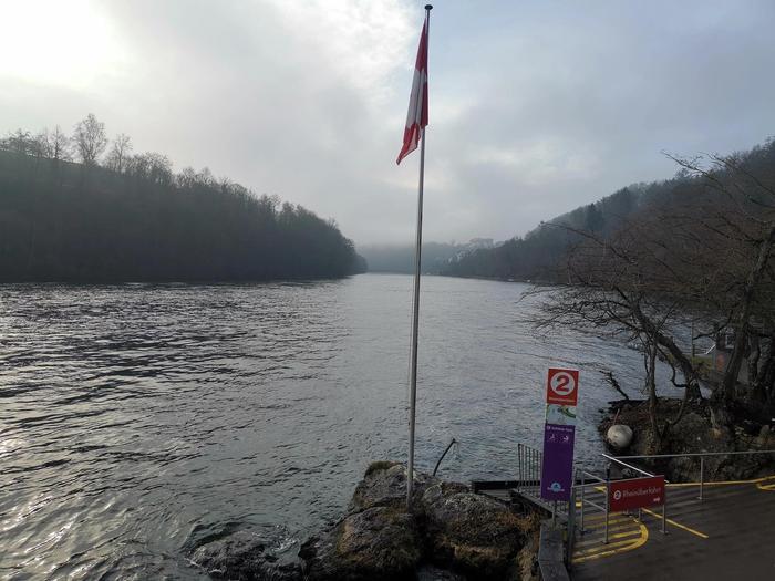 欧洲最大瀑布——莱茵河瀑布