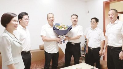 ​做好“加减乘除” 提振长泰教育