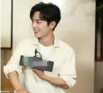 还记得《都挺好》小明玉吗?今参加《演员》火了,还被指撞脸肖战