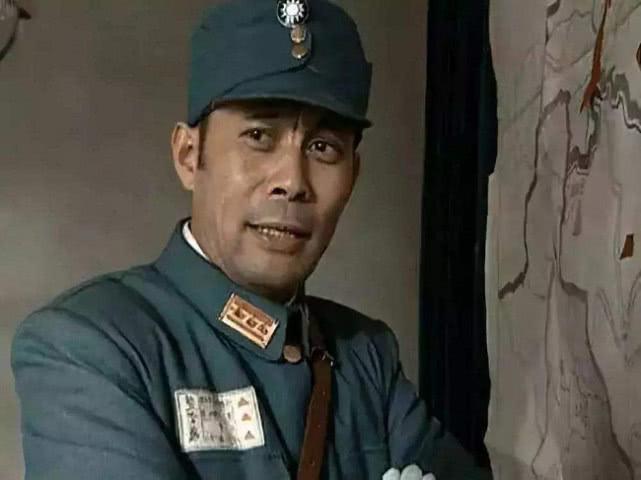 爸爸是资深老戏骨,妈妈是中戏“金花”,如今女儿也成了一名演员