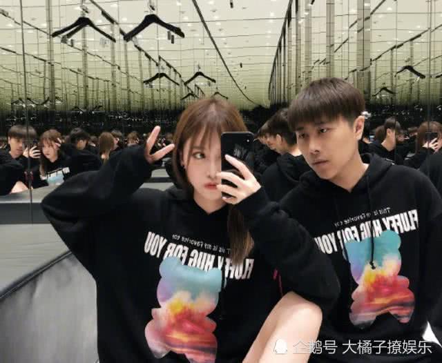 卢本伟被封杀后颜值开了挂,放弃直播转型做男模?长得像流量明星