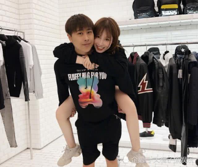 卢本伟被封杀后颜值开了挂,放弃直播转型做男模?长得像流量明星