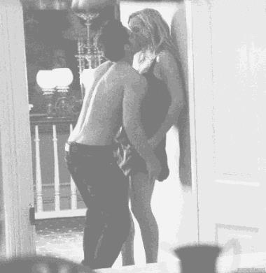 这些亲吻动图,看得我狼血沸腾!