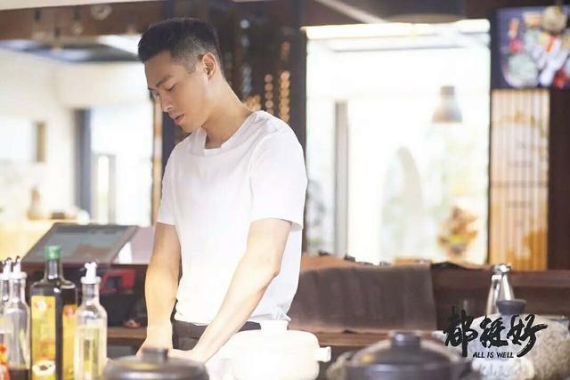 《都挺好》“未解之谜”:石天冬的身份,苏母抱小明玉是幻想吗?