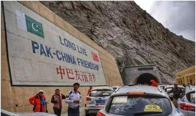 “巴铁”主动归还一块领土,面积相当于五个香港,邻国说是他们的