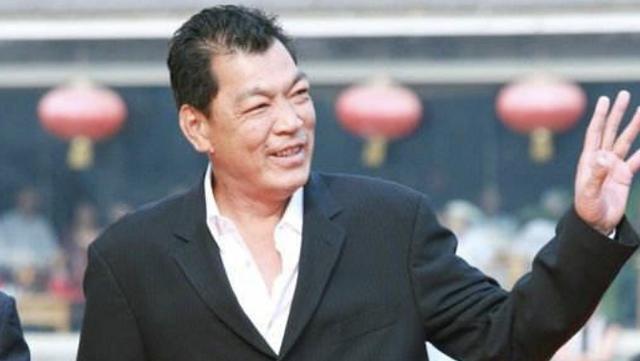 “大傻”成奎安,和被误解的这么多年