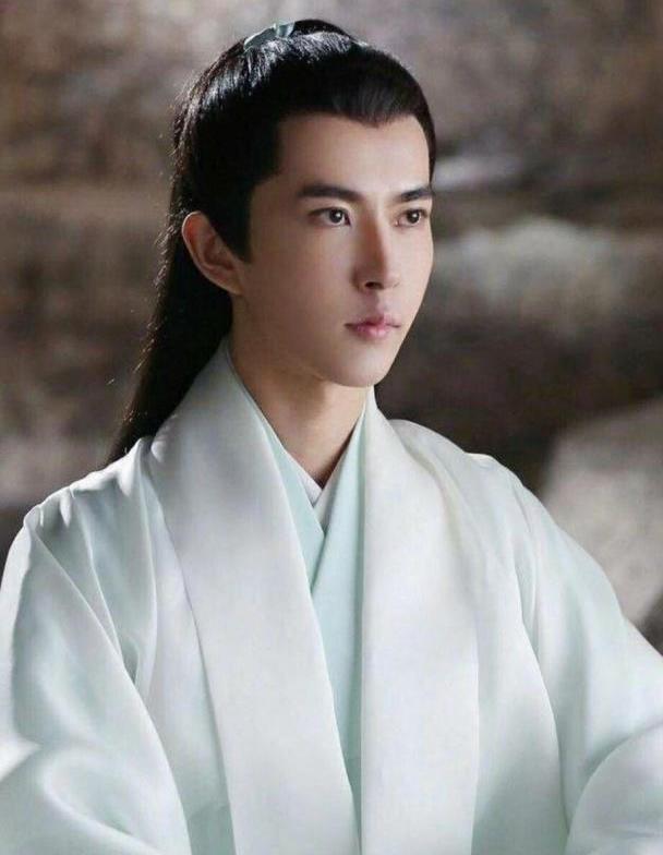 男明星的白衣古装造型:罗云熙、胡一天、王一博、于朦胧、陈哲远