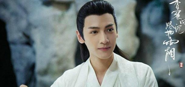 男明星的白衣古装造型:罗云熙、胡一天、王一博、于朦胧、陈哲远