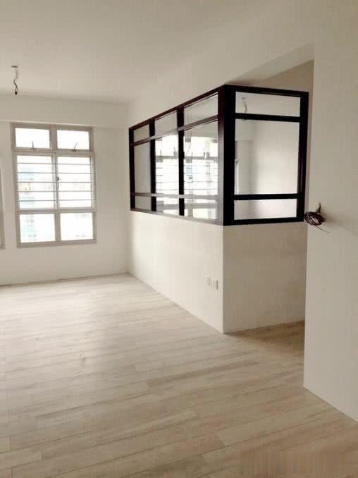 客厅留一半空间,做半墙玻璃房,采光又通风!难怪日本房子很常见