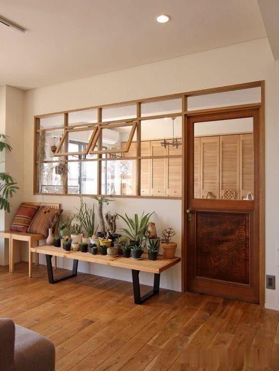 客厅留一半空间,做半墙玻璃房,采光又通风!难怪日本房子很常见