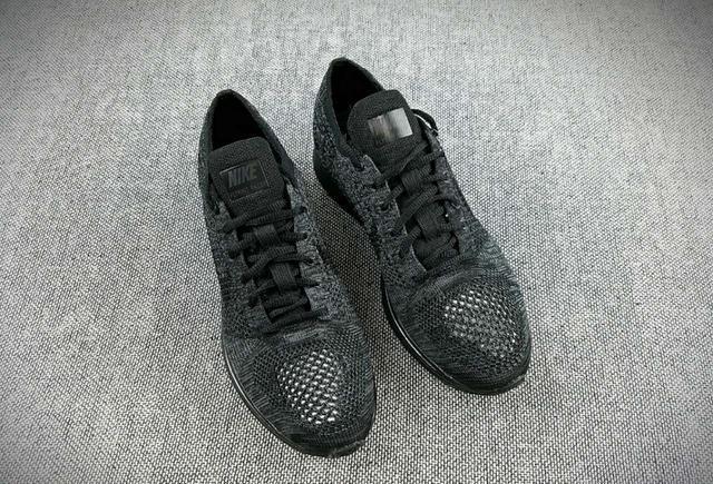 可能让你爱到窒息Nike Flyknit Racer 黑魂