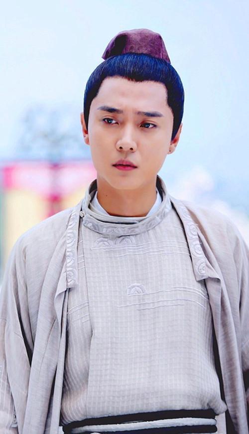 老婆大他十一岁,当后爹作陪衬,却愈发有味