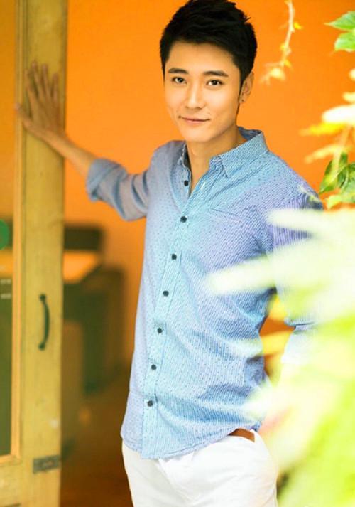 老婆大他十一岁,当后爹作陪衬,却愈发有味