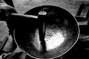 老章丘人说“章丘铁锅”是个骗局