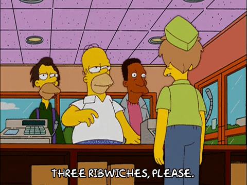 “等我一下”不要再说成“wait me”了,外国人都不想搭理你...