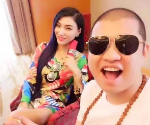 快手二驴即将回归?发视频给大家心理准备,仅半天点击量上千万!