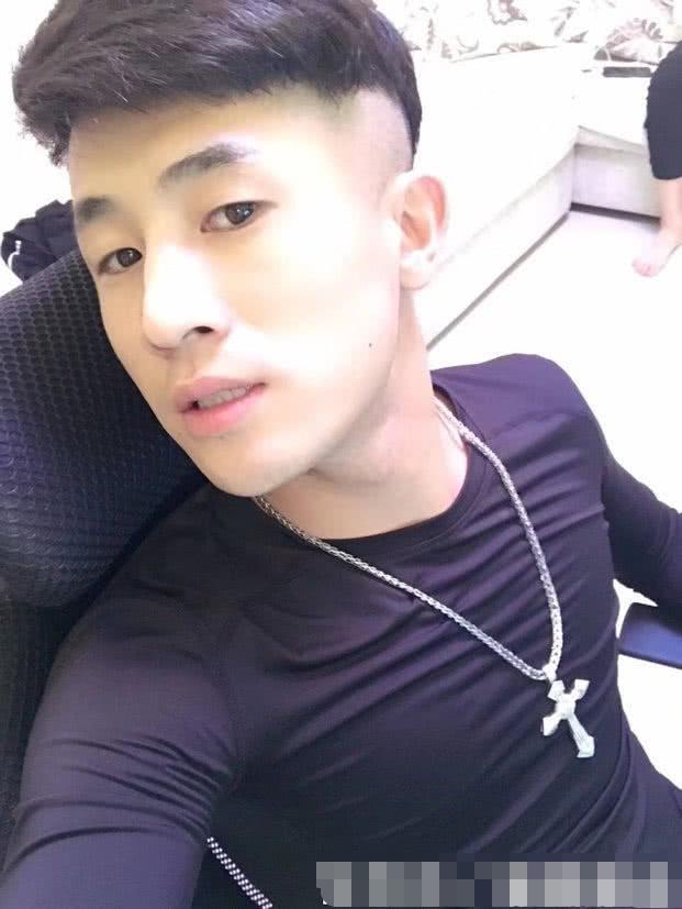 快手官方下达指令,对仙洋提出新制裁,娜美直播间泪奔惹人疼