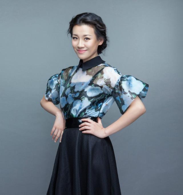 她是《琅琊榜2》的唯一影后,被张黎抛弃嫁给富商,气质大方典雅