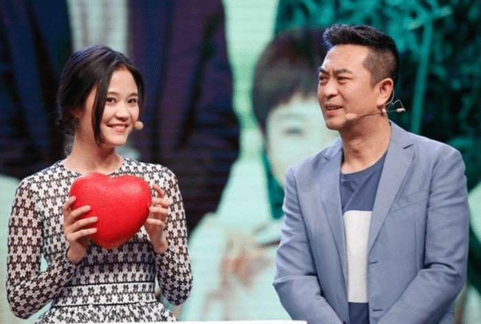 她生下女儿不久遭丈夫抛弃,患上胃癌,如今女儿被张嘉译带火