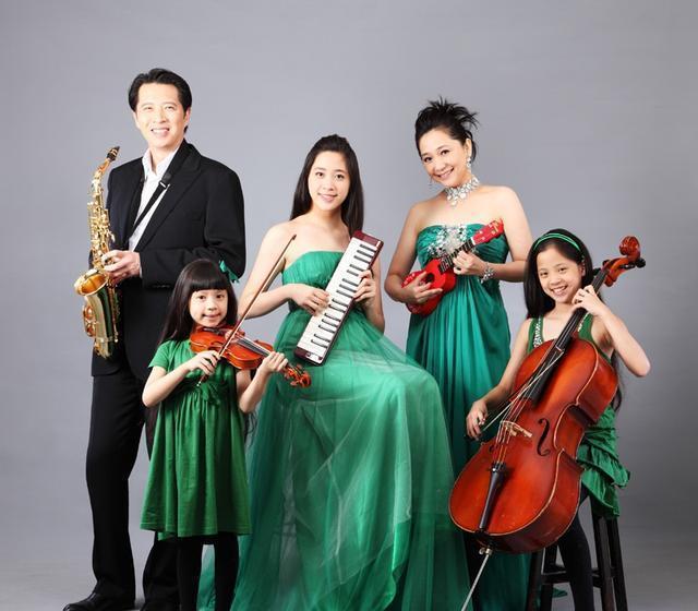 欧阳龙否认靠欧阳娜娜养家,她才不是什么“娱乐圈樊胜美”!