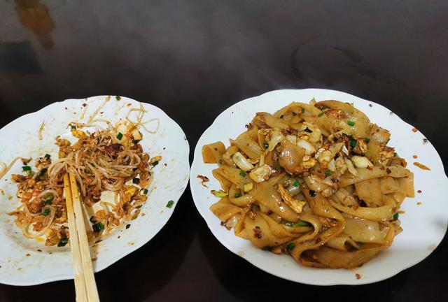 怀化雪峰山苏宝顶,云雾缭绕中的湖南第一山