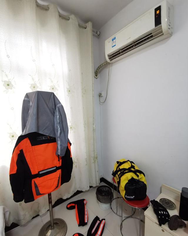 怀化雪峰山苏宝顶,云雾缭绕中的湖南第一山